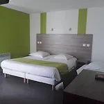 B Troyes Aeroport Hotel 2*