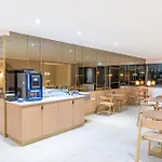B Troyes Aeroport Hotel 2*