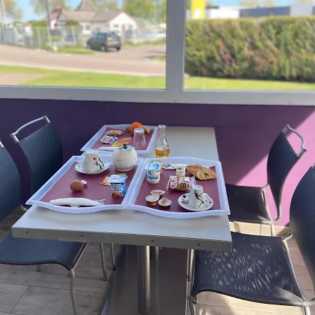 B Troyes Aeroport Отель