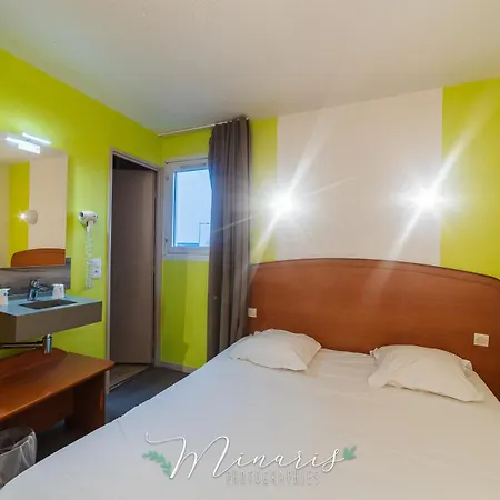 B Troyes Aeroport Hotel 2*