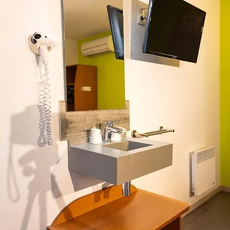 Hotel B Troyes Aeroport 2*