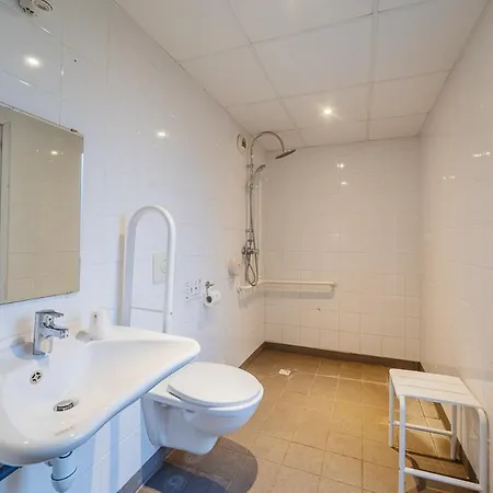 Hotel B Troyes Aeroport
