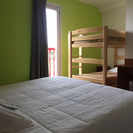 Hotel B Troyes Aeroport
