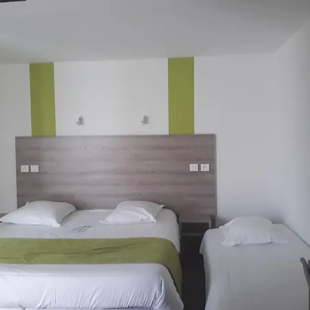 B Troyes Aeroport Hotel 2*