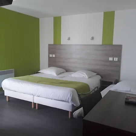 B Troyes Aéroport Hotel 2*