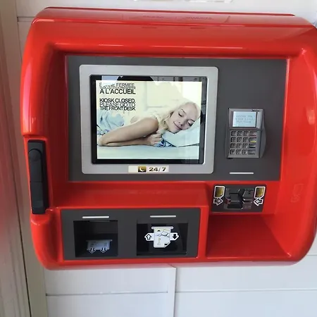 B Troyes Aéroport Hotel 2*