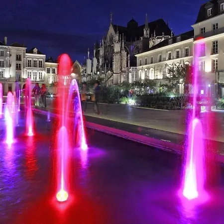 B Troyes Aeroport Hotel 2*