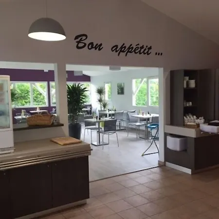 B Troyes Aéroport La Chapelle-Saint-Luc