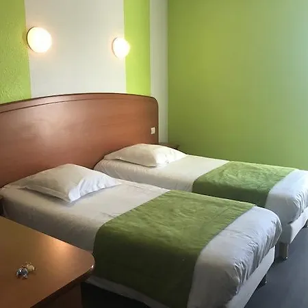 Отель B Troyes Aeroport